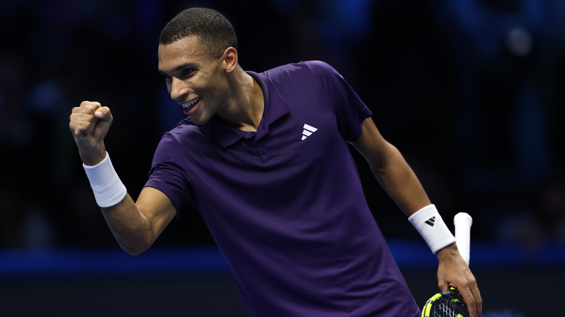 Auger-Aliassime into semi-finals