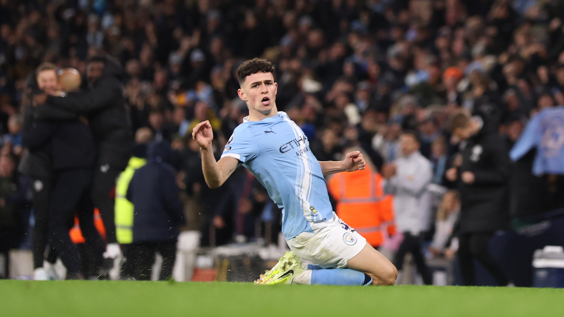 Report: Man City 3-2 Leeds United
