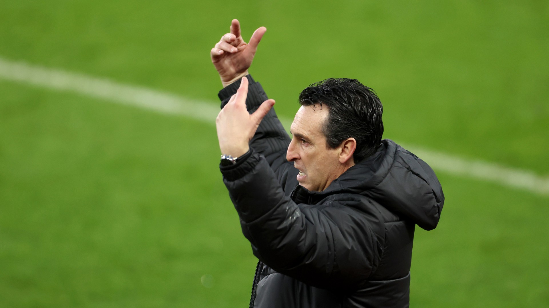 Emery hails 'fortress' Villa Park