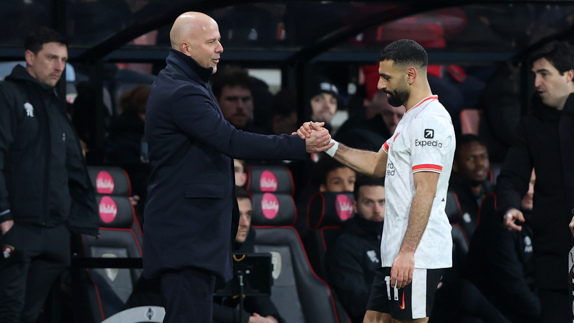 Slot wants Salah issue resolved