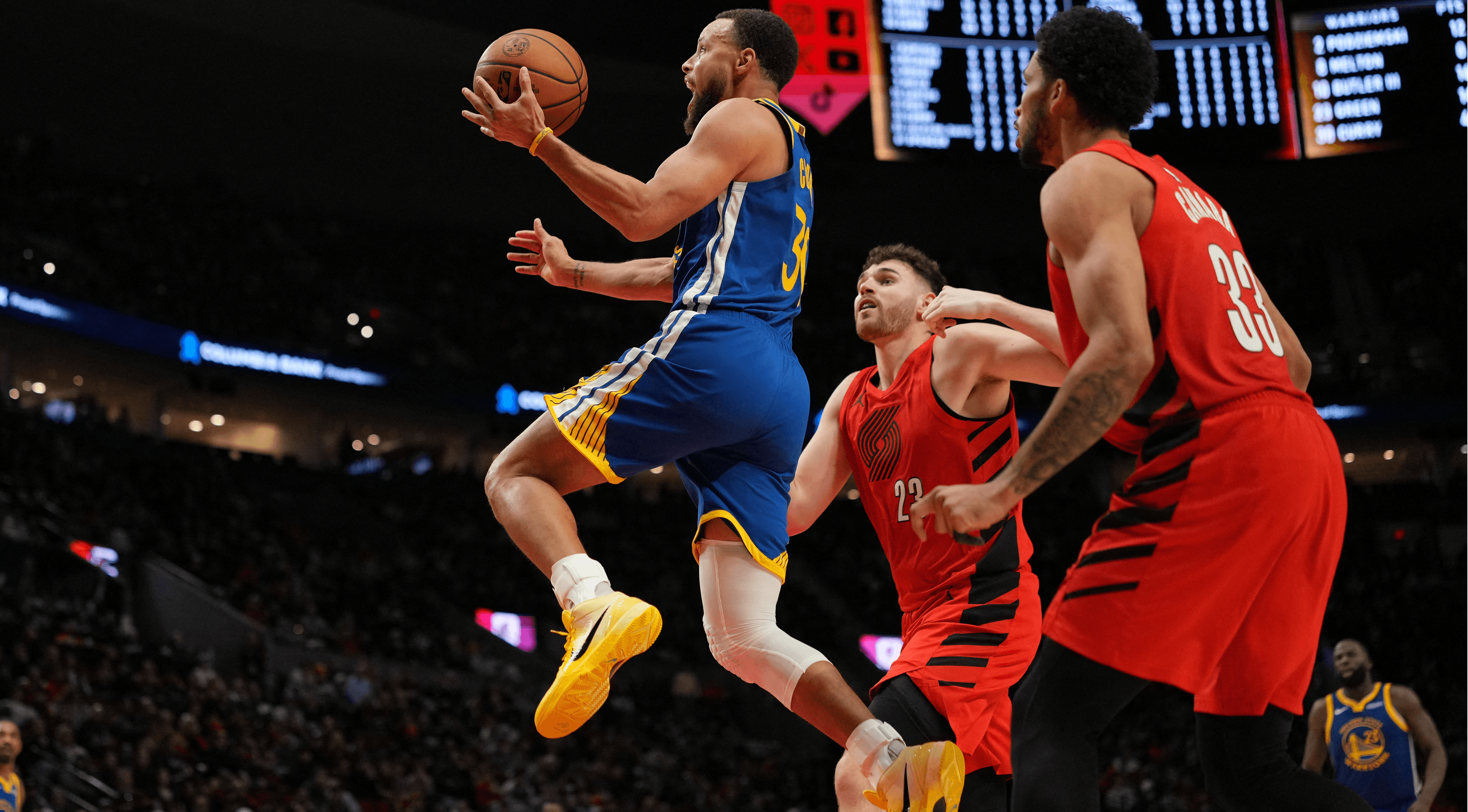 ووريرز يخسر أمام بلايزرز رغم تسجيل كوري لـ48 نقطة