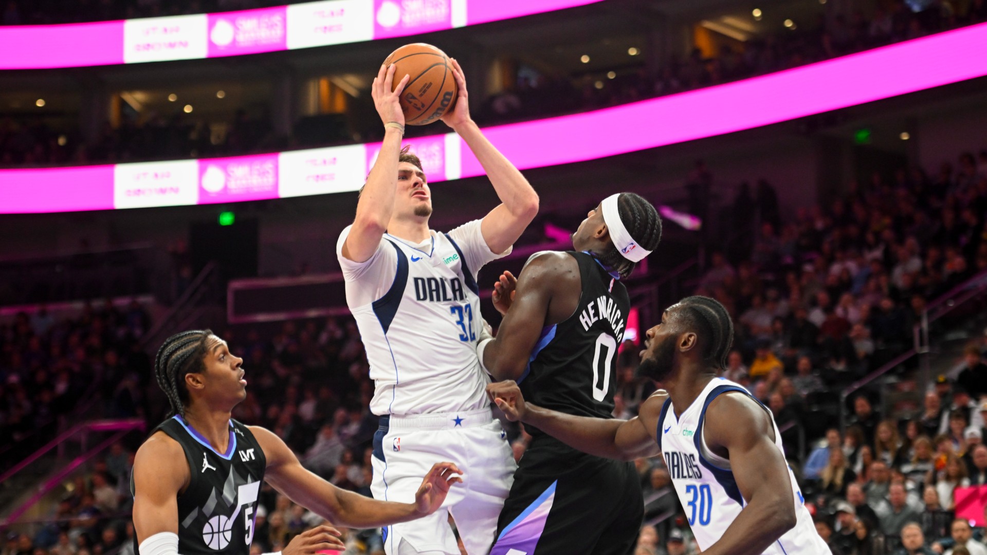 Flagg not happy despite NBA record