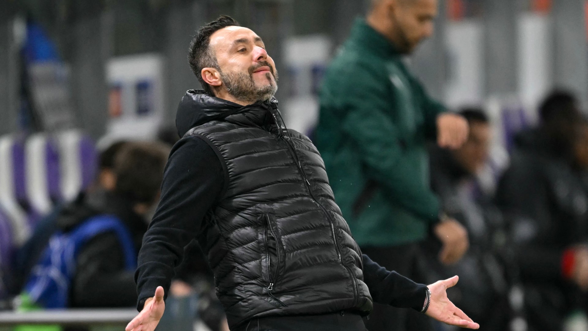 De Zerbi ties future to Benatia