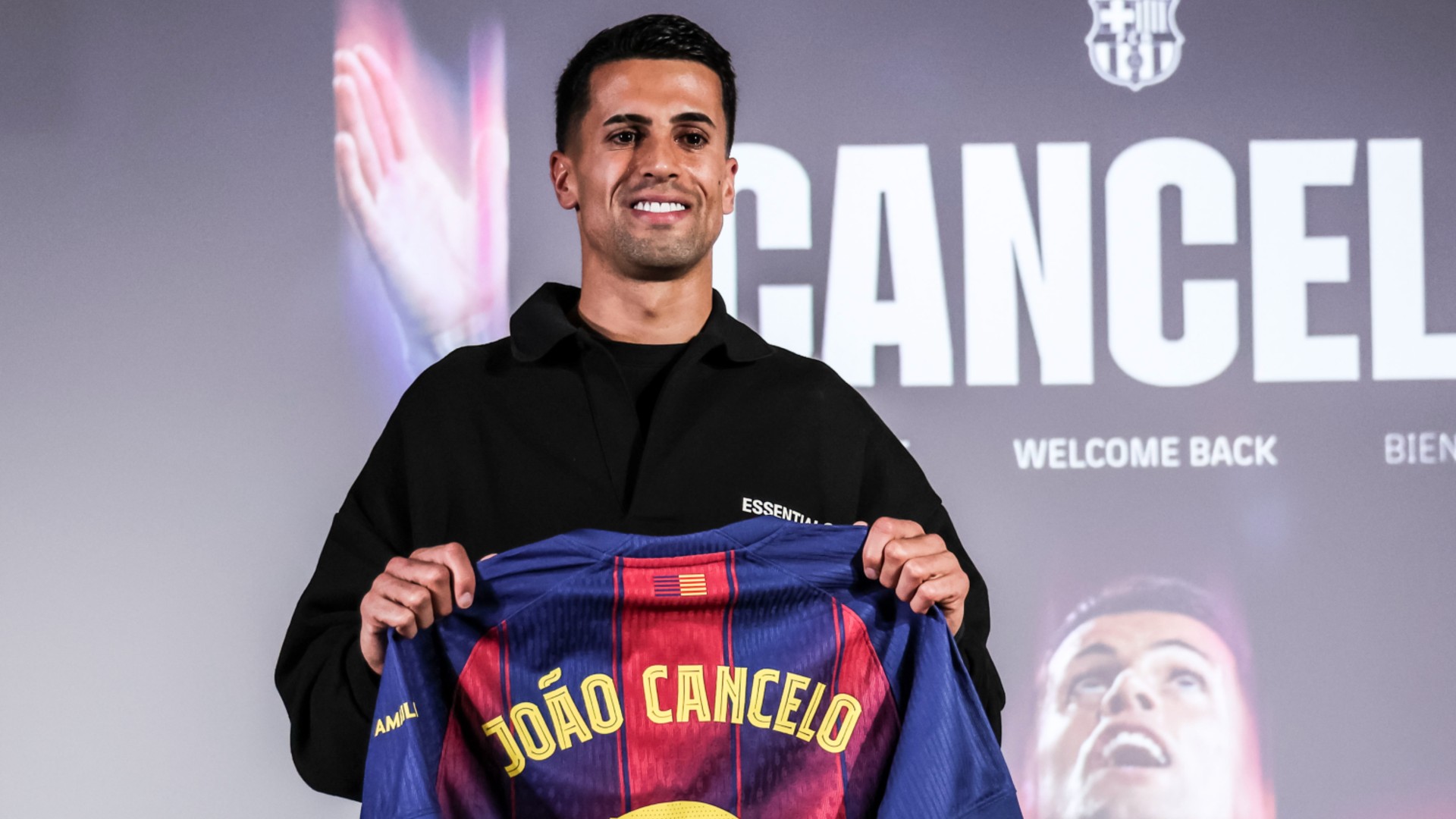 Flick: Cancelo will get minutes