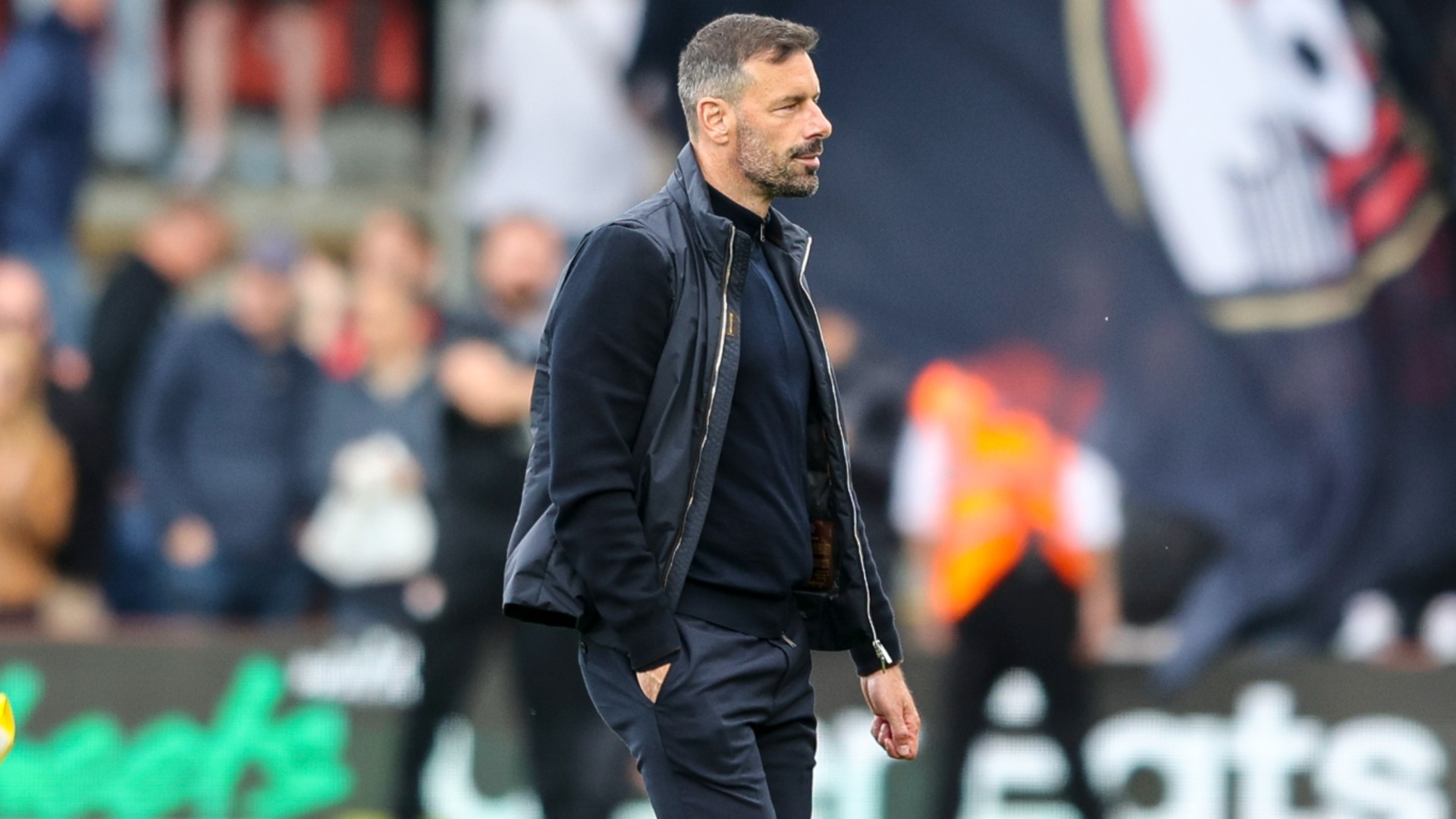 Van Nistelrooy joins Dutch staff