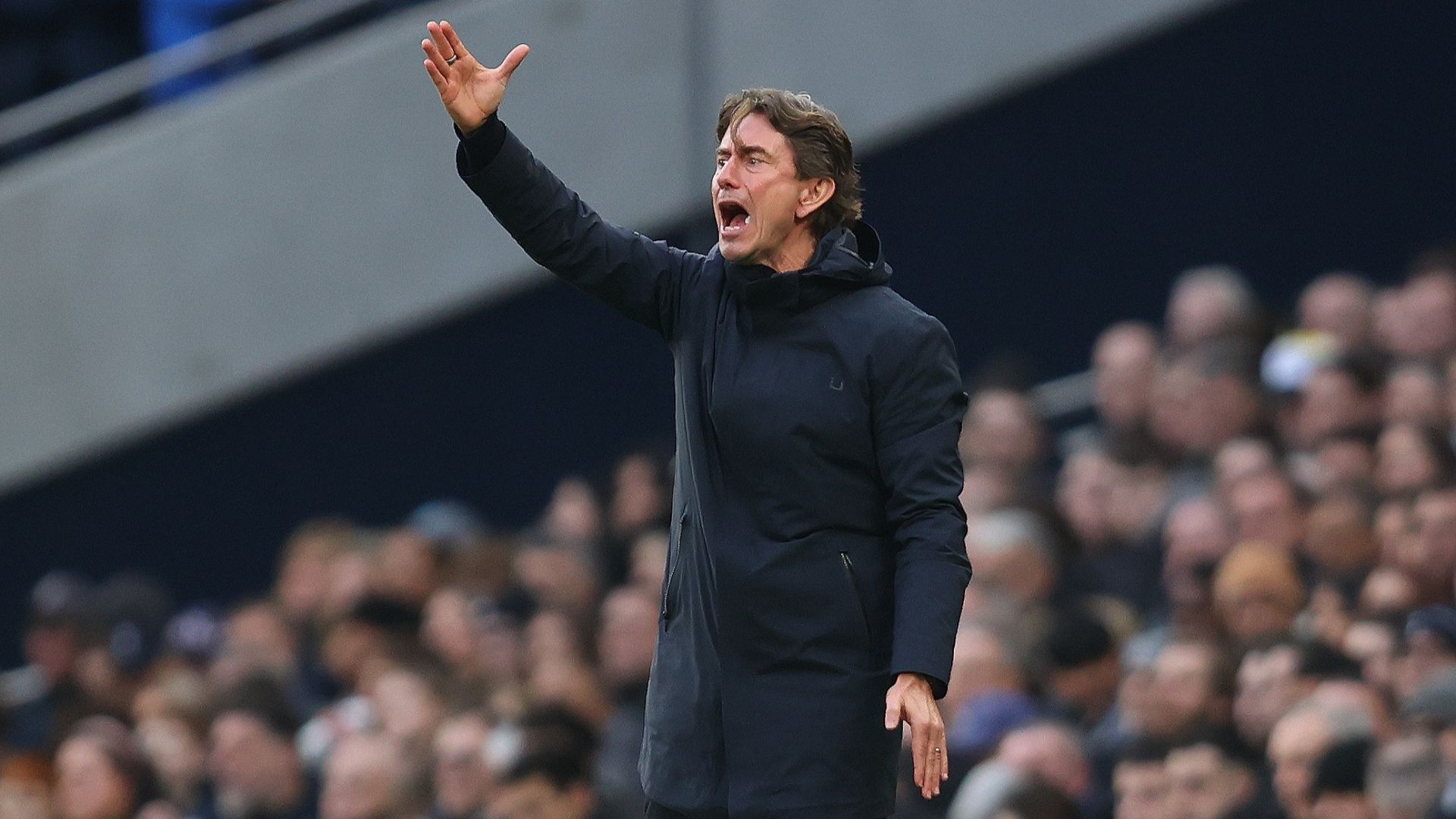 Frank 'can feel trust' from Spurs