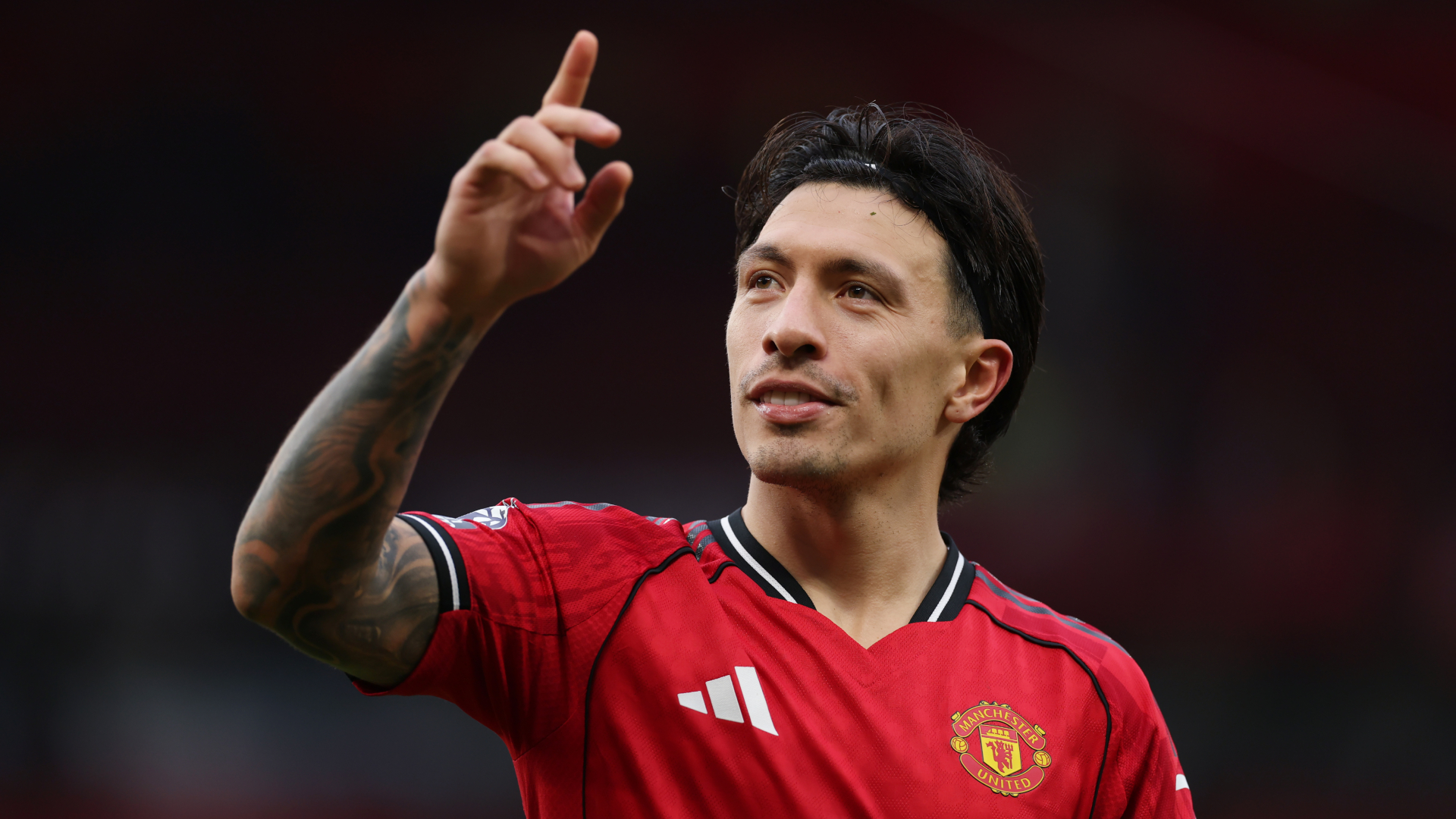 Martinez hits back at Butt, Scholes