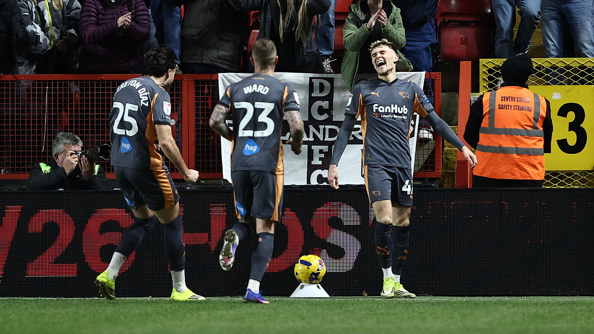 Report: Bristol City 0-5 Derby