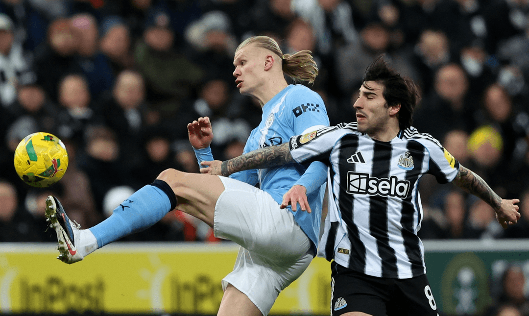 مواجهة حاسمة بين مانشستر سيتي ونيوكاسل يونايتد