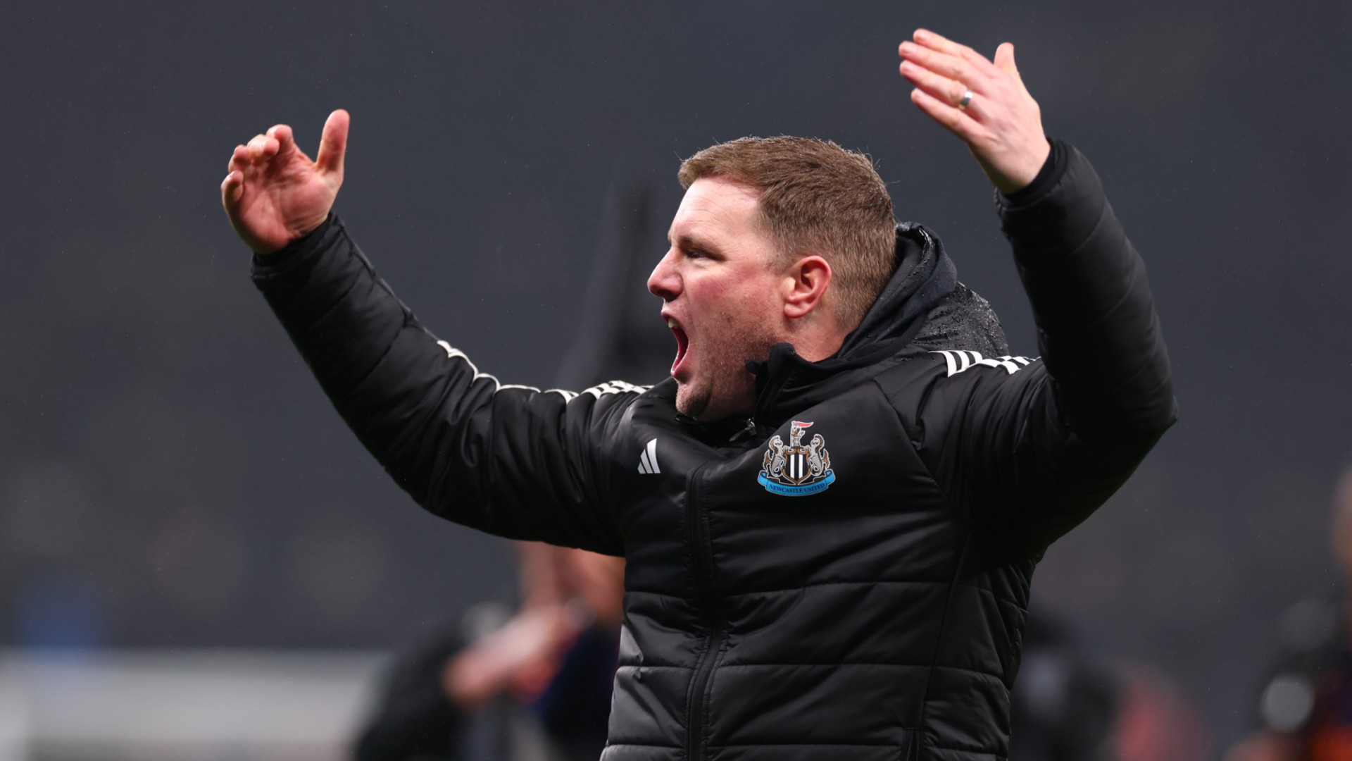 Ferdinand backs Howe to keep going