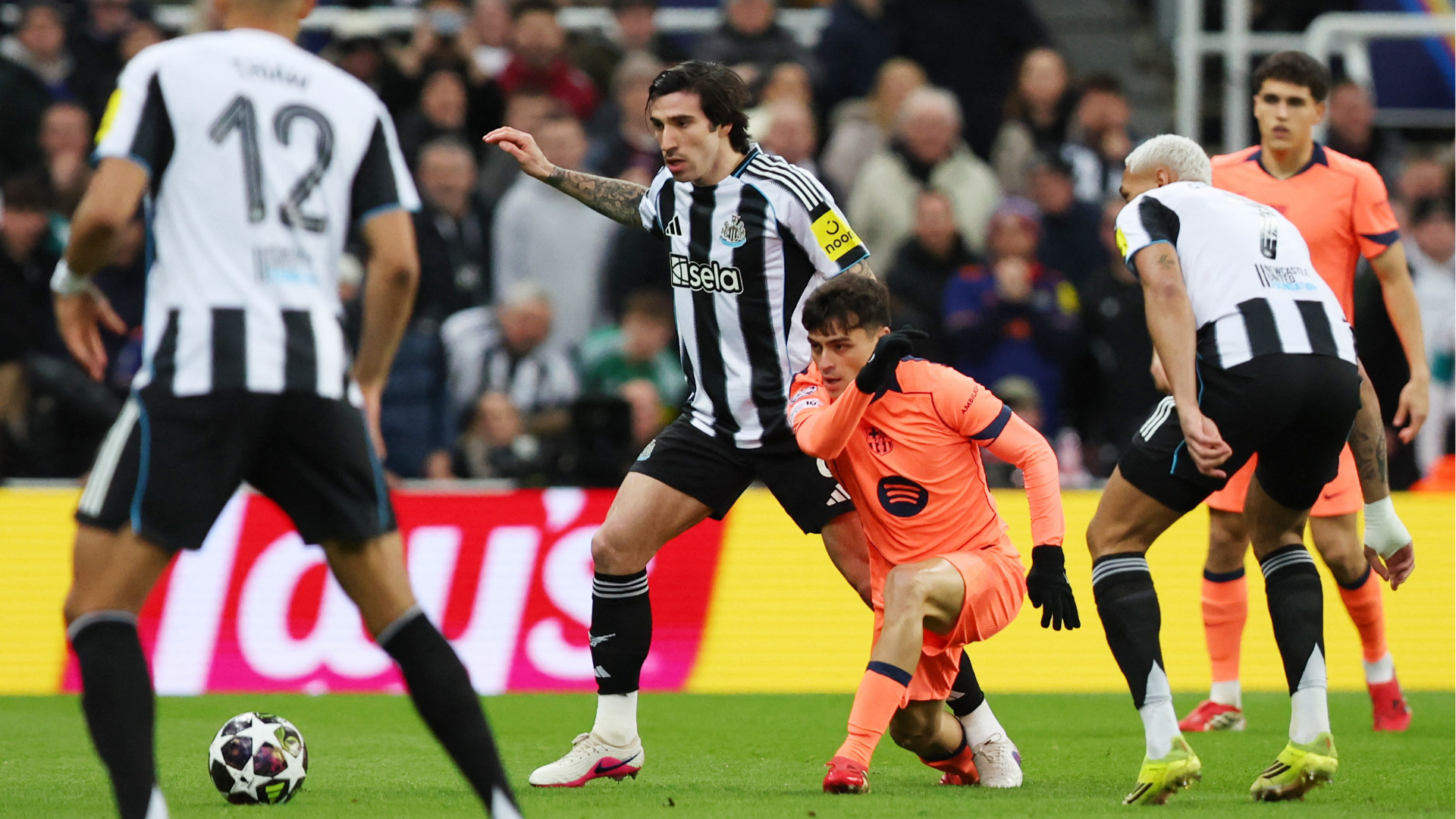 Newcastle vs Barcelona