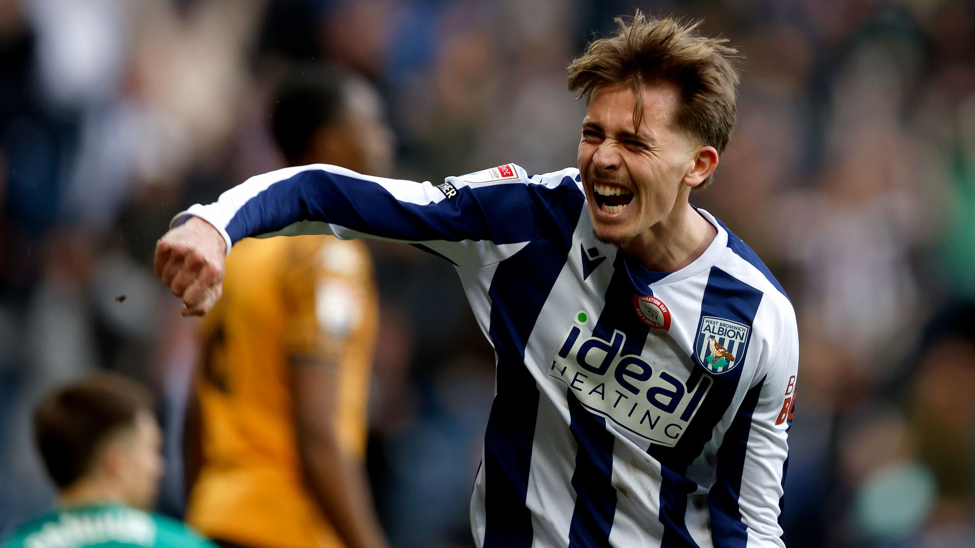West Brom climb out of bottom three