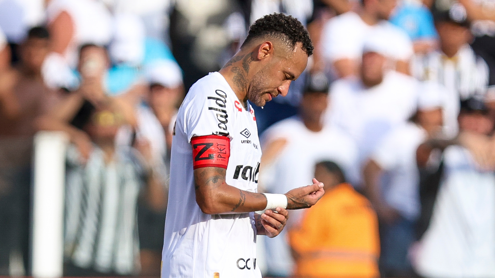 Neymar misses out on Brazil squad