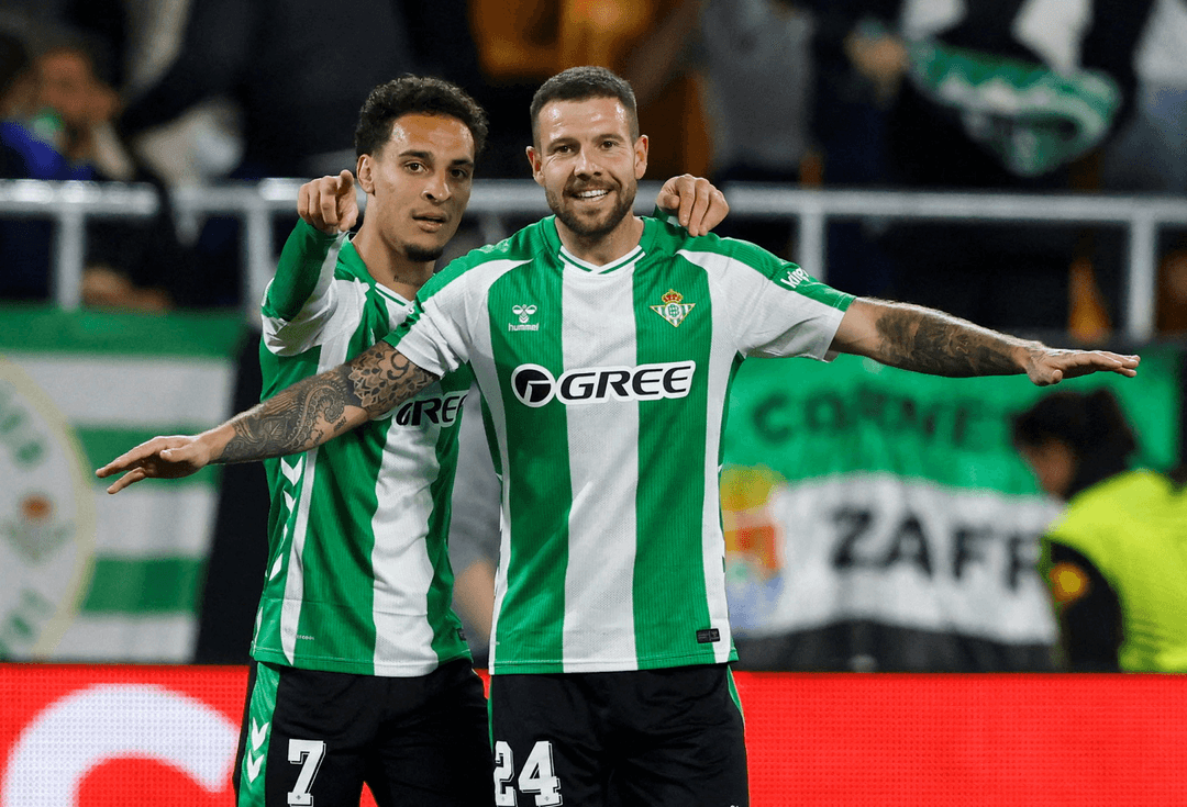Aris FC -Real Betis Balompié Europa League Pin