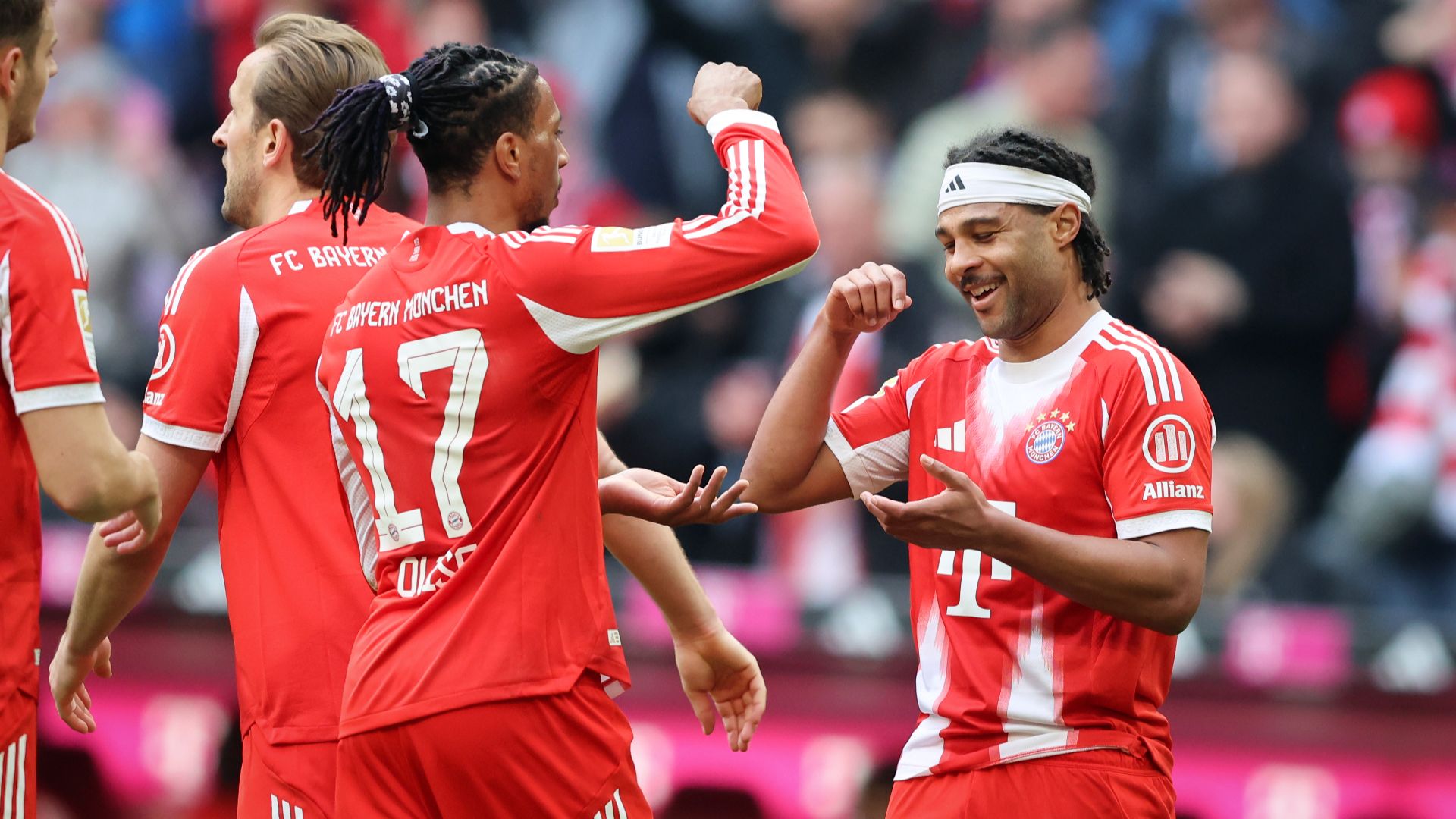 Kompany hails 'underrated' Gnabry