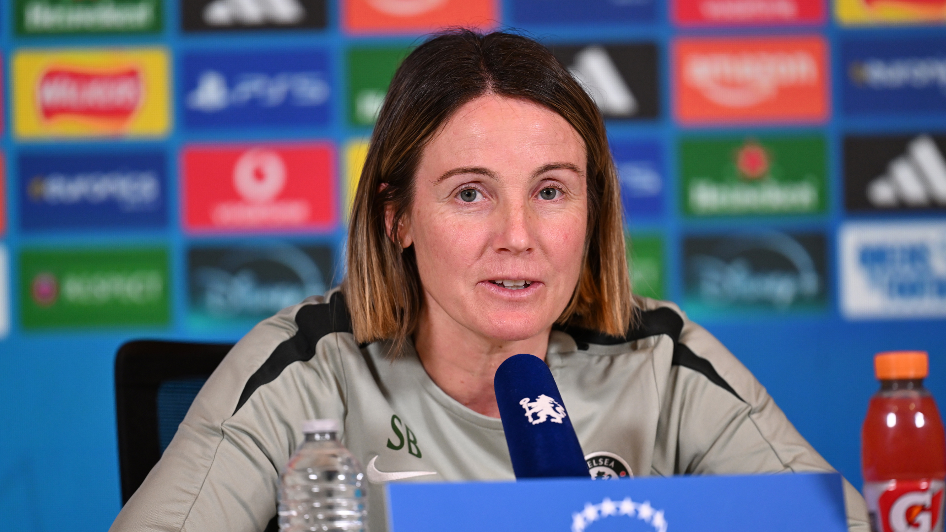 Bompastor: Chelsea not in crisis