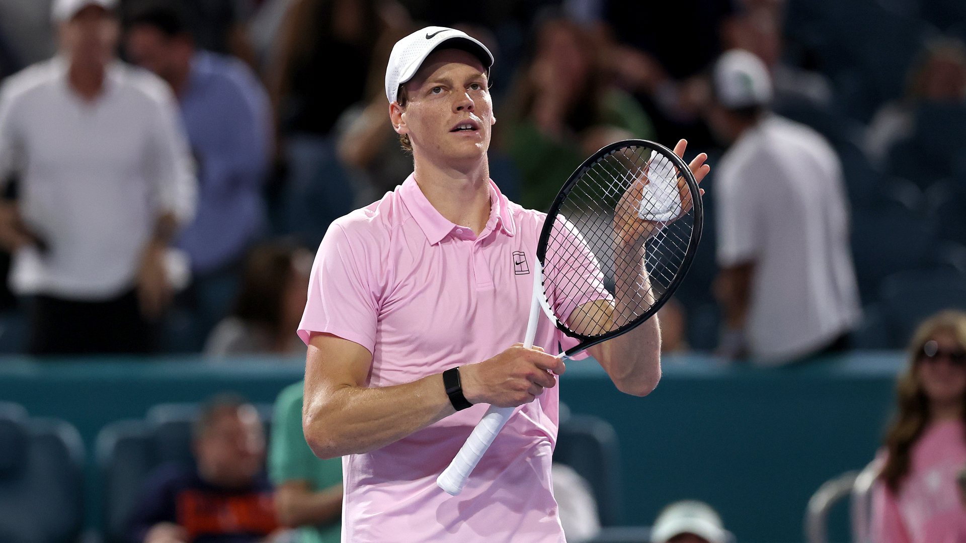 Sinner makes straight-sets history