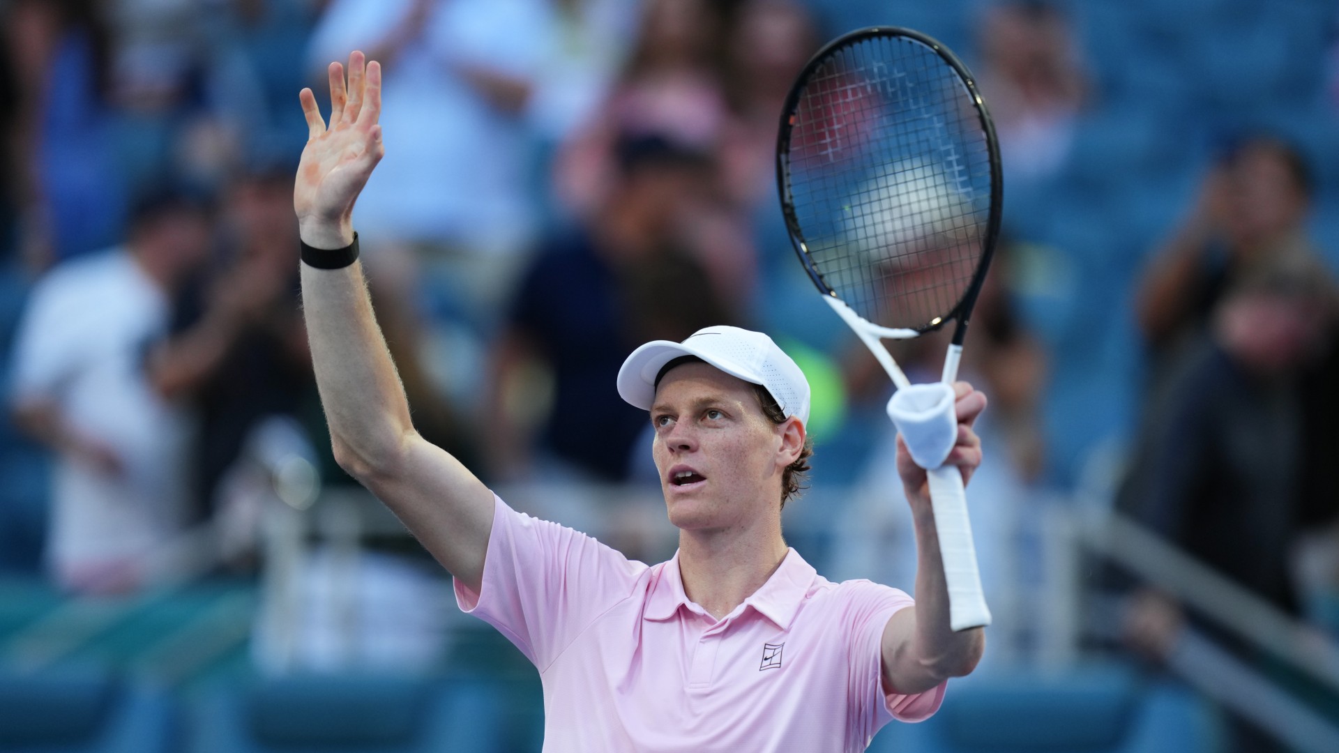 Sinner through to Miami QFs