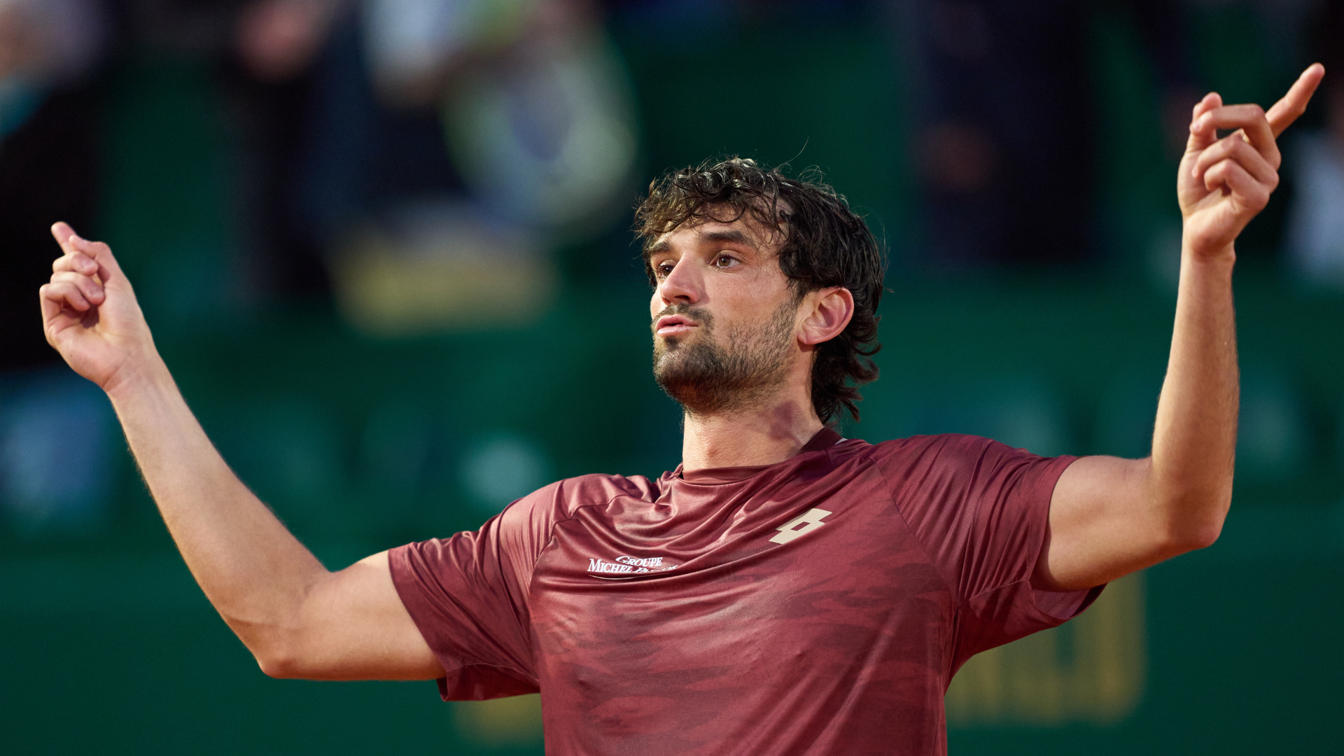 Vacherot beats Musetti in Monaco