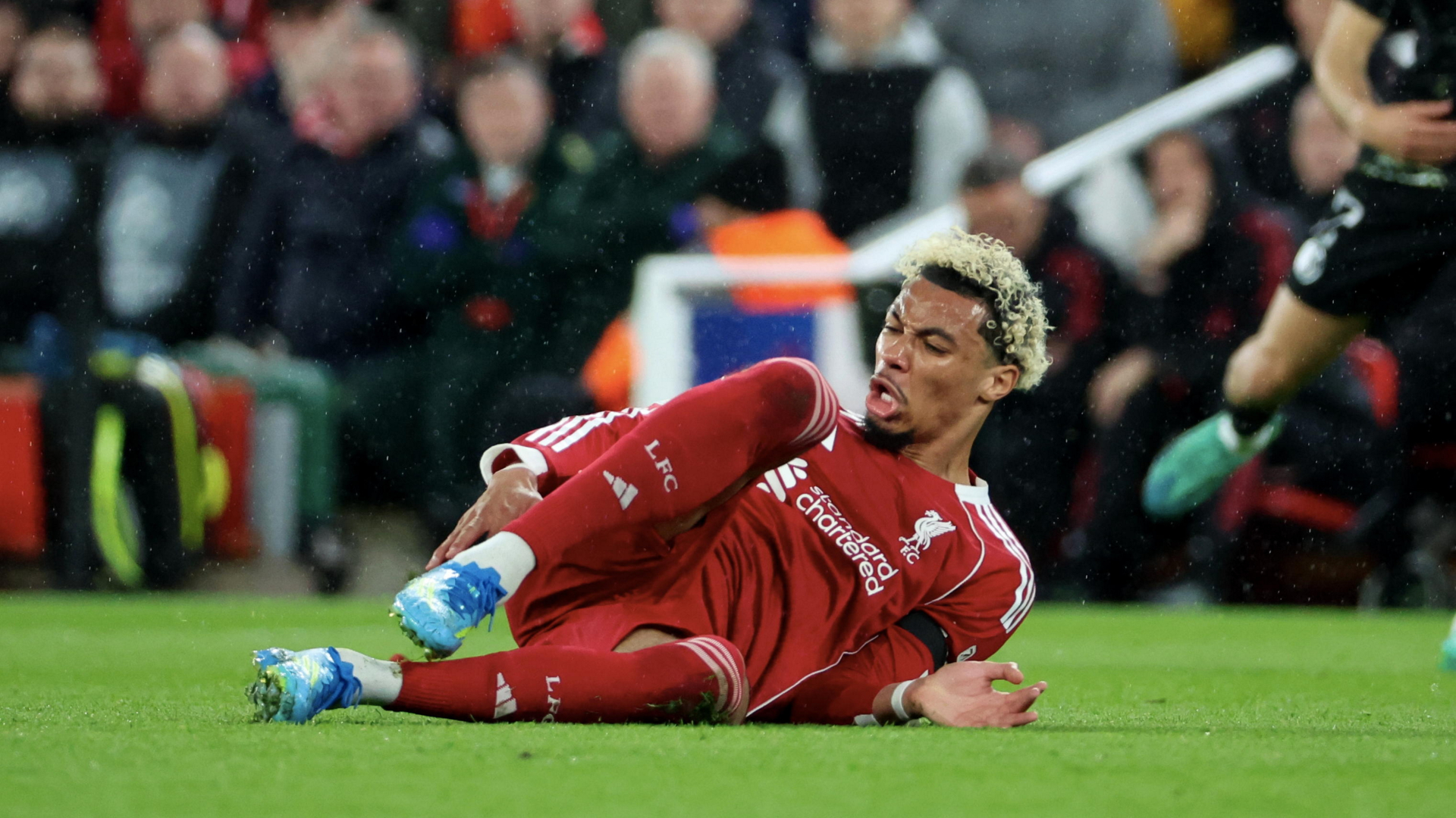 Ekitike rues 'unfair' injury