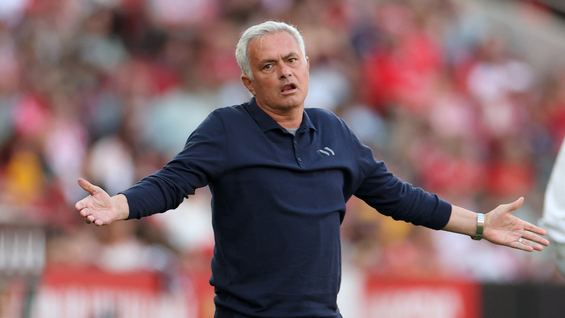 Rios hoping for Mourinho stay