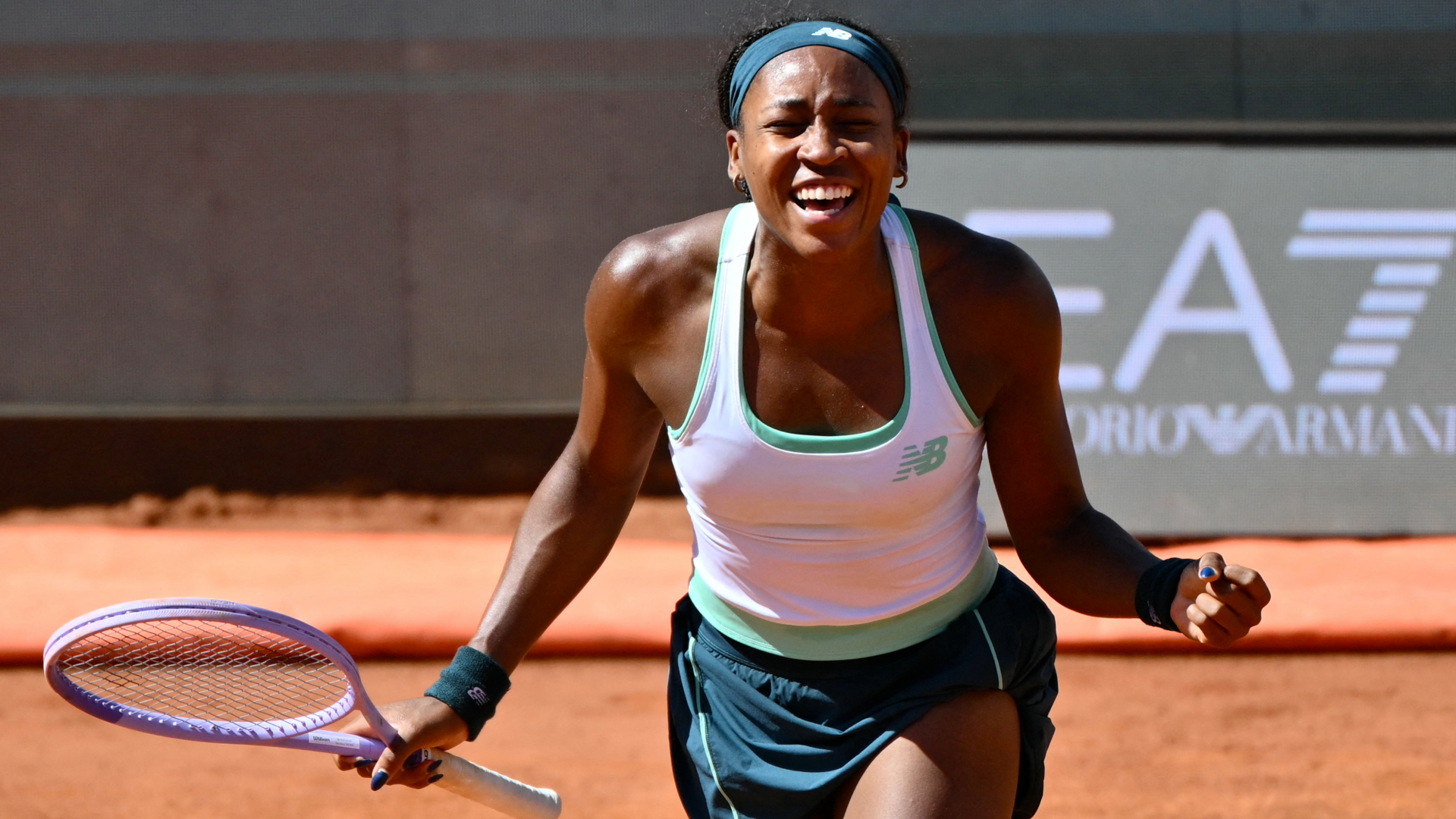 Gauff comeback stuns Jovic