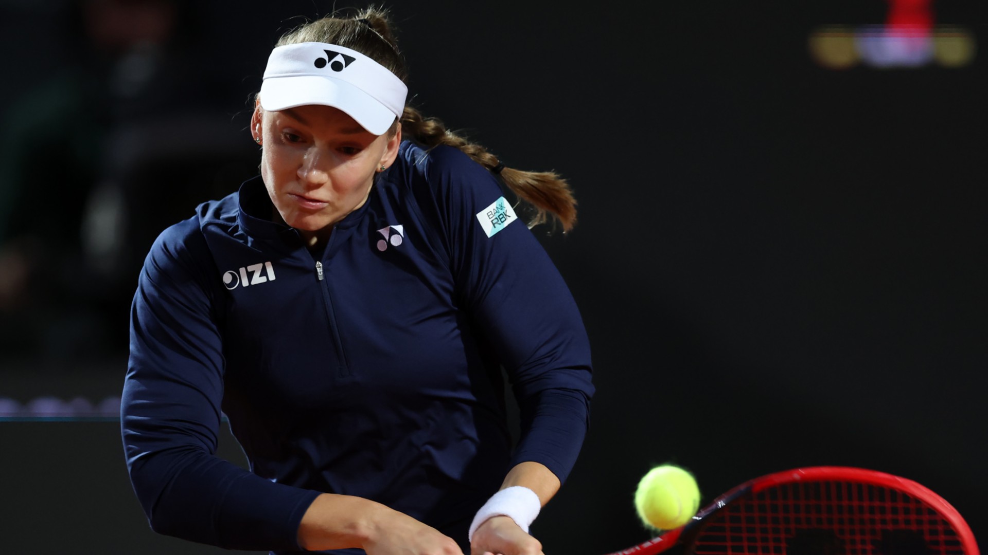 Rybakina into Italian Open quarters