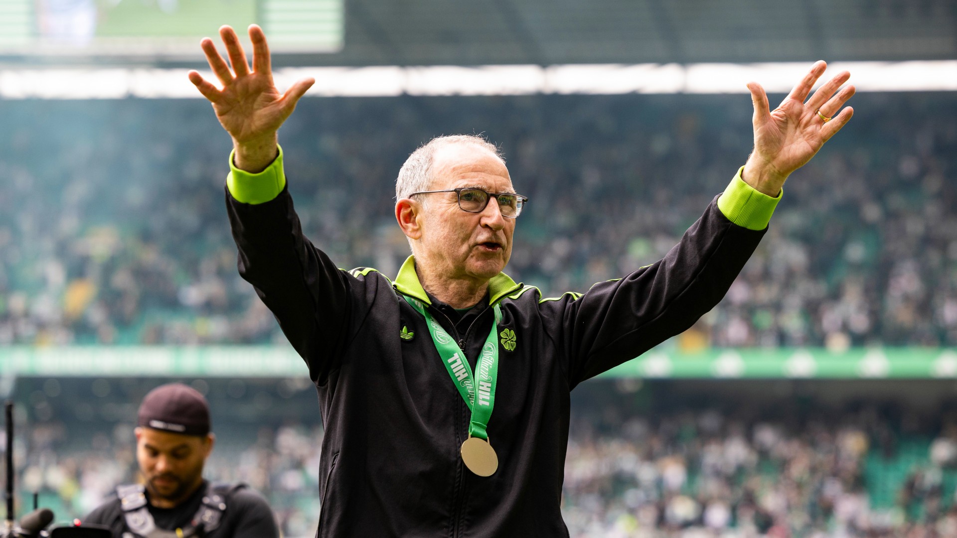 Johnston: O'Neill needs a statue