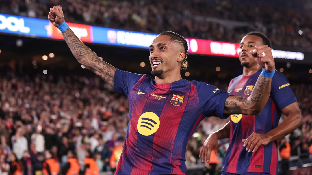 Raphinha stars as Barcelona preserve unbeaten home run