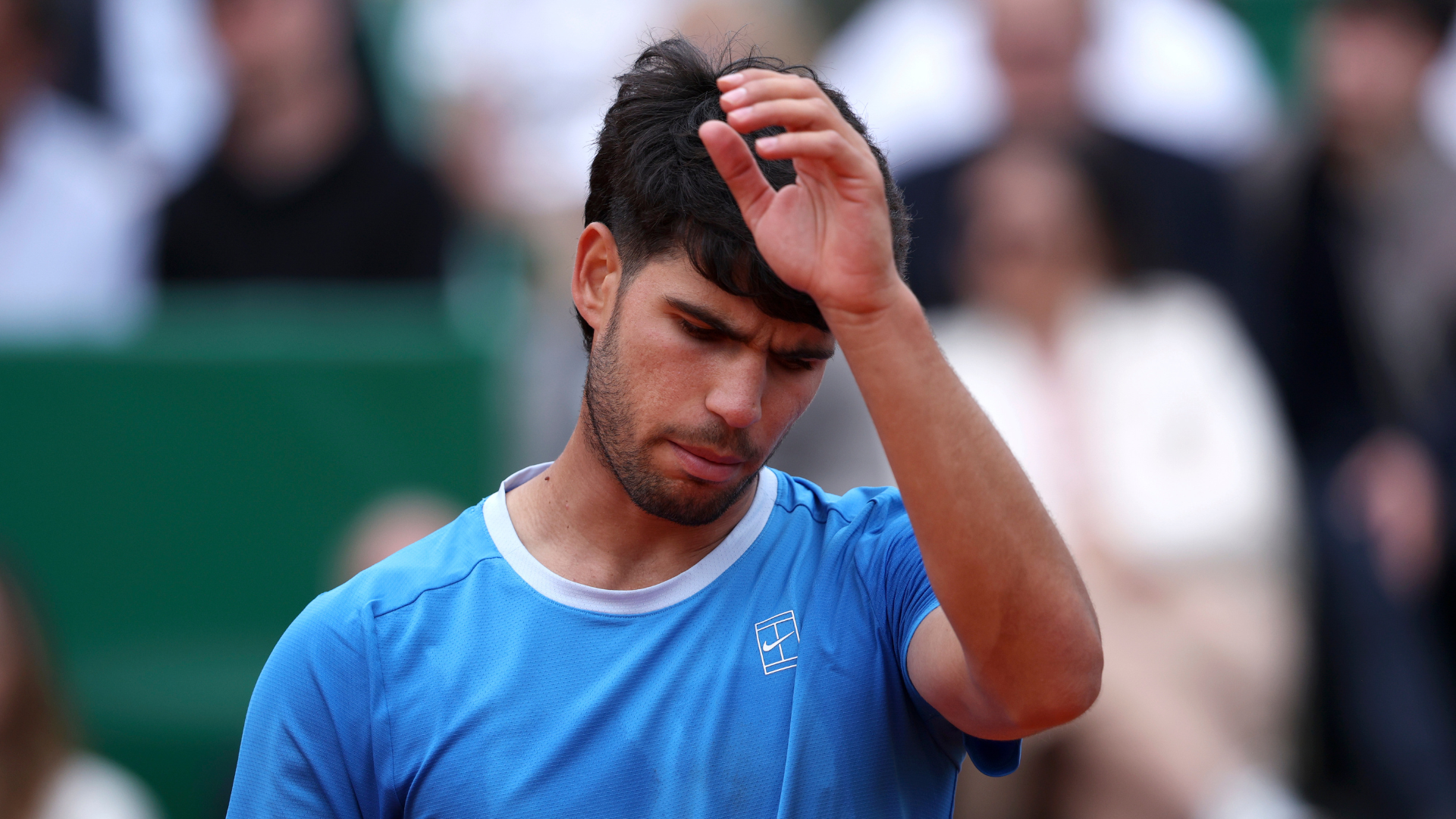 Alcaraz withdraws from Wimbledon