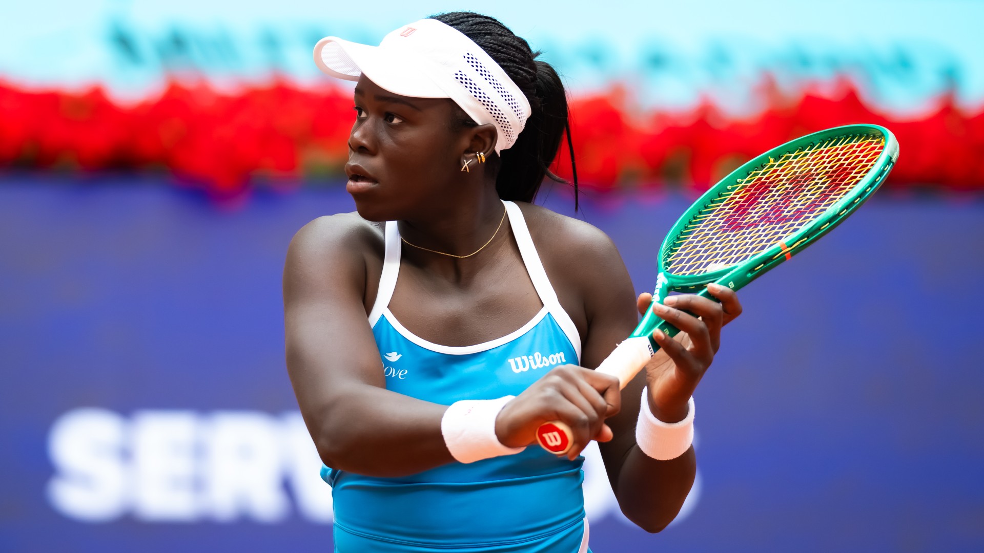 Mboko, Navarro in Strasbourg final