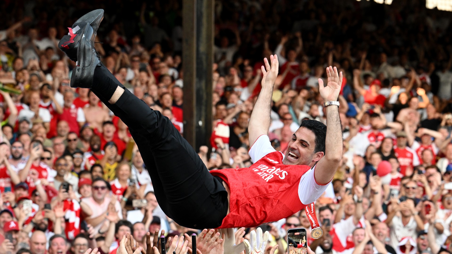 Arteta revels in title glory