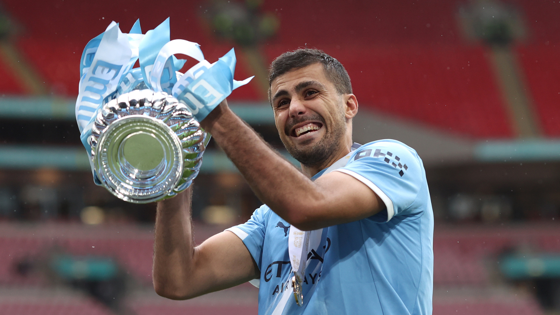 Riquelme wants Rodri at Madrid