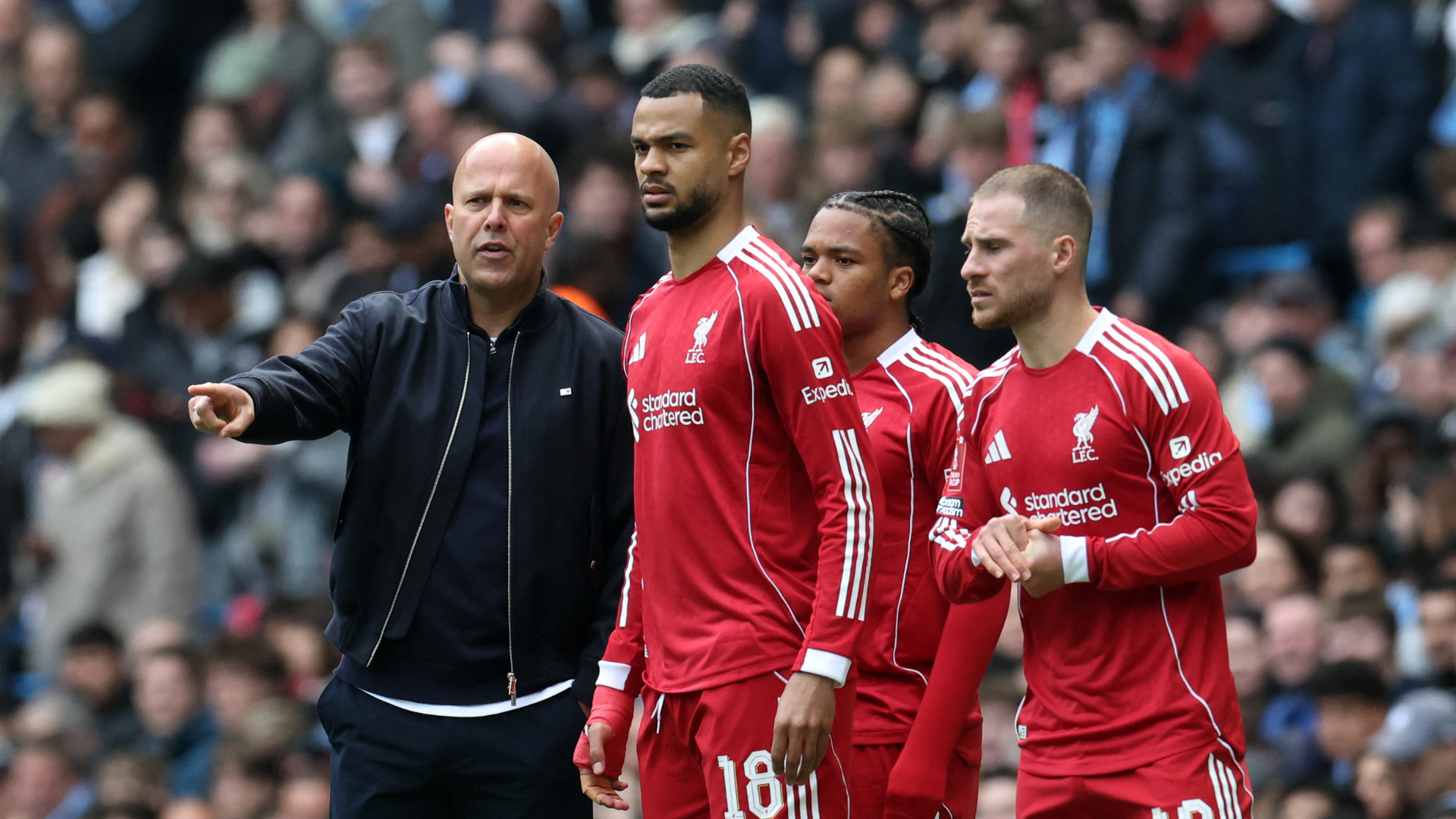 Redknapp: Slot not aided by players