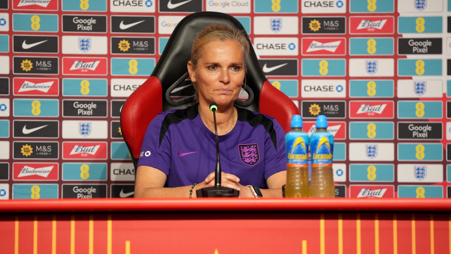 Wiegman: England play to win