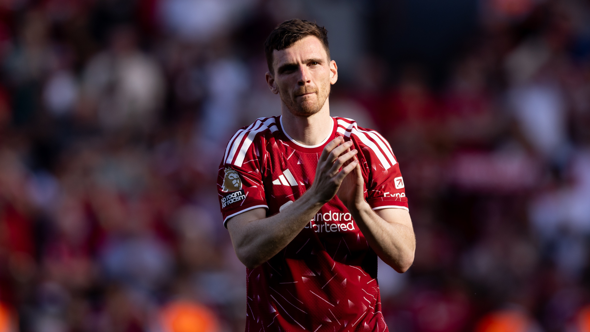 Robertson completes Tottenham move