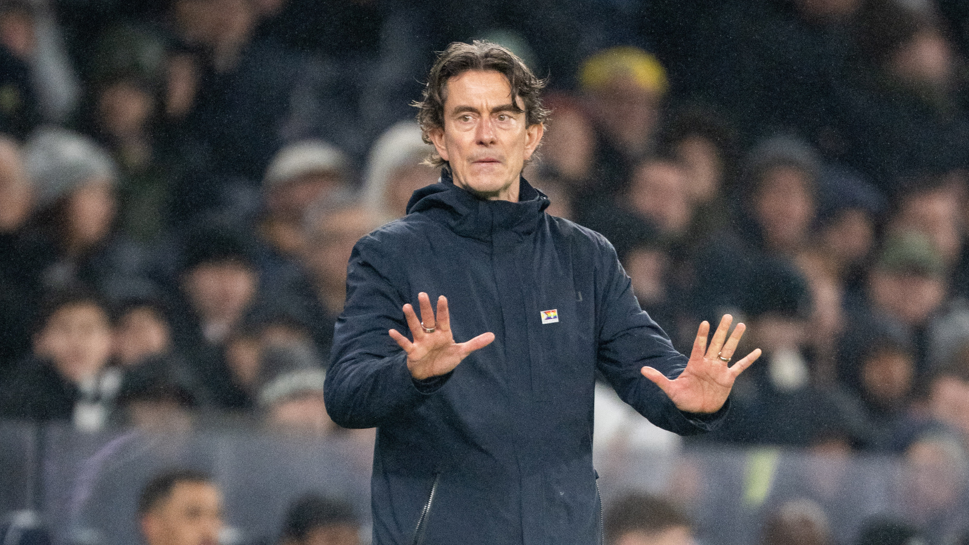 Frank not rushing management return