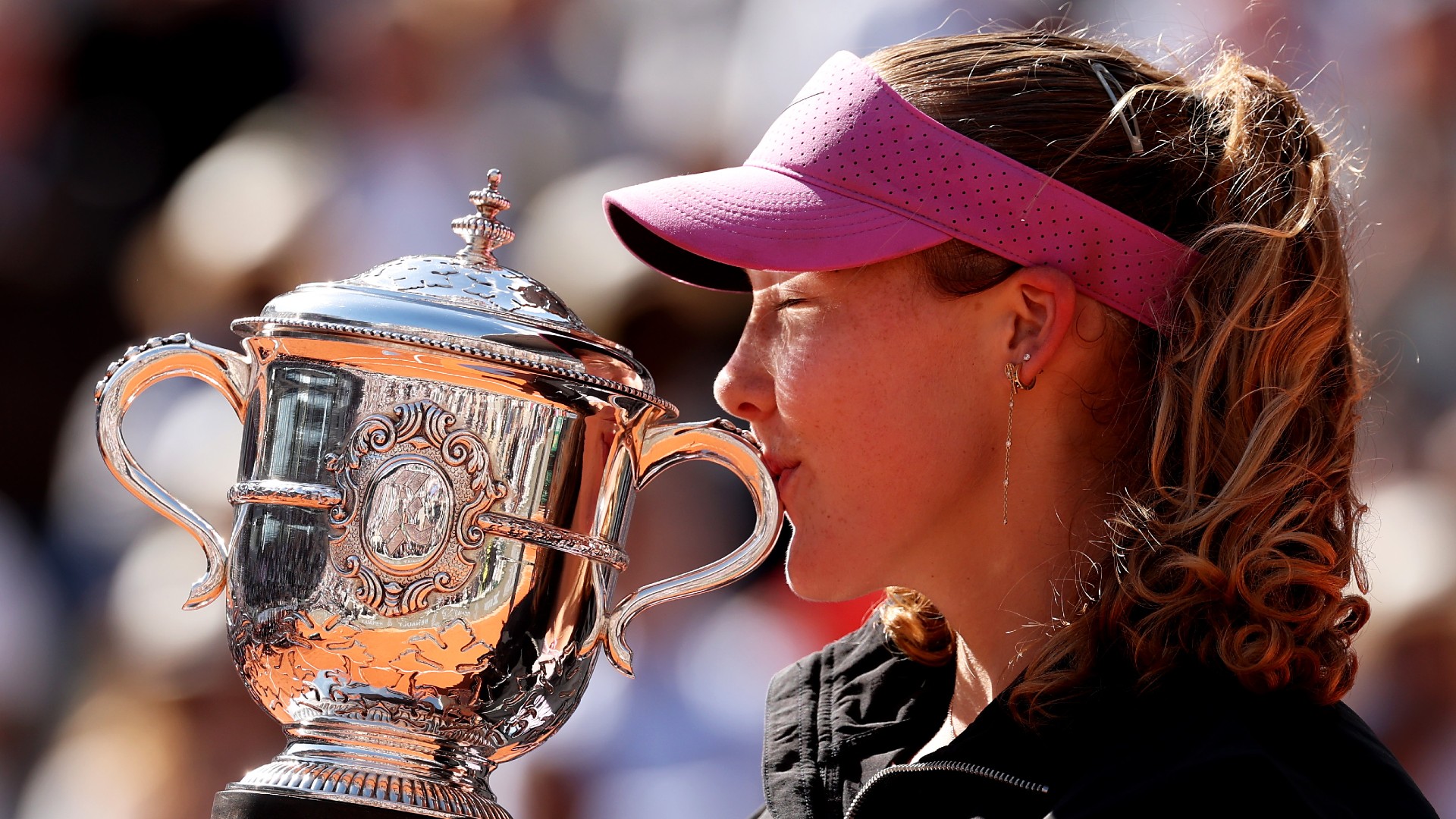 Andreeva thanks herself for FO win