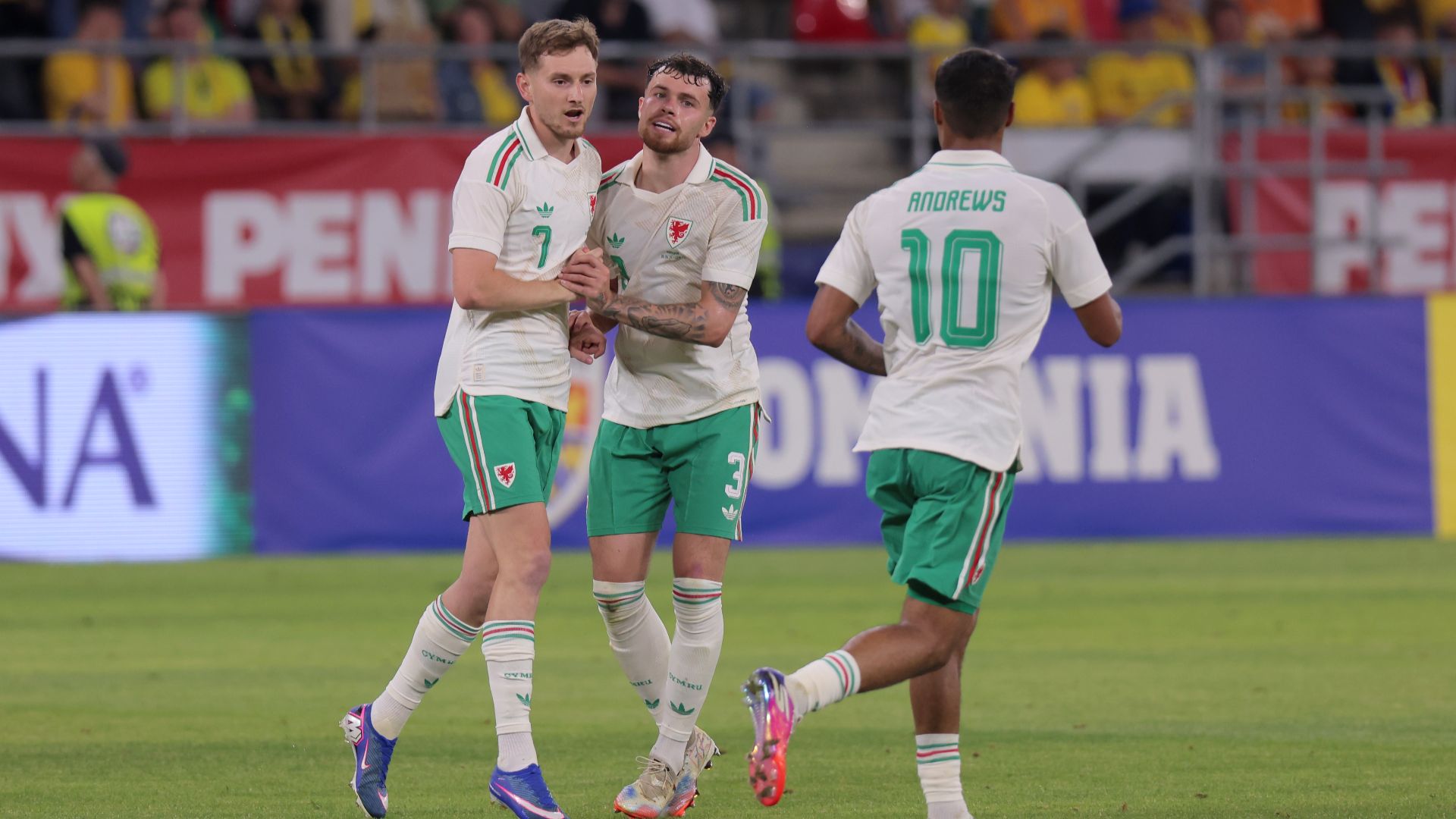 Wales 'not good enough' v Romania