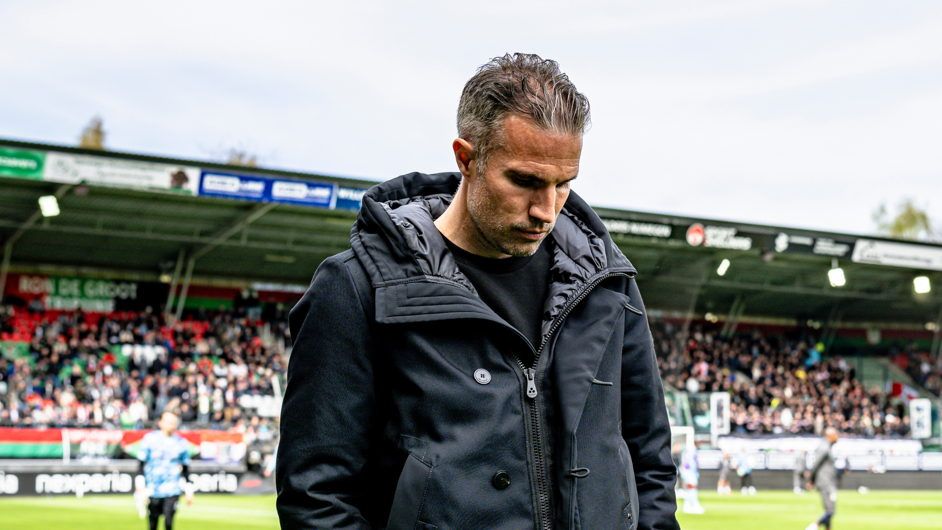 Van Persie sacked by Feyenoord