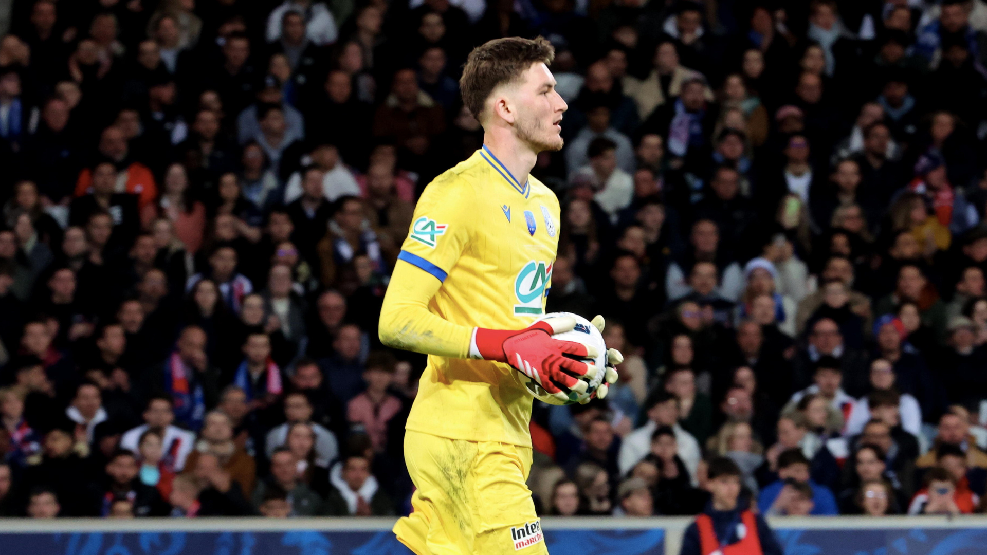 Jaouen completes Newcastle move