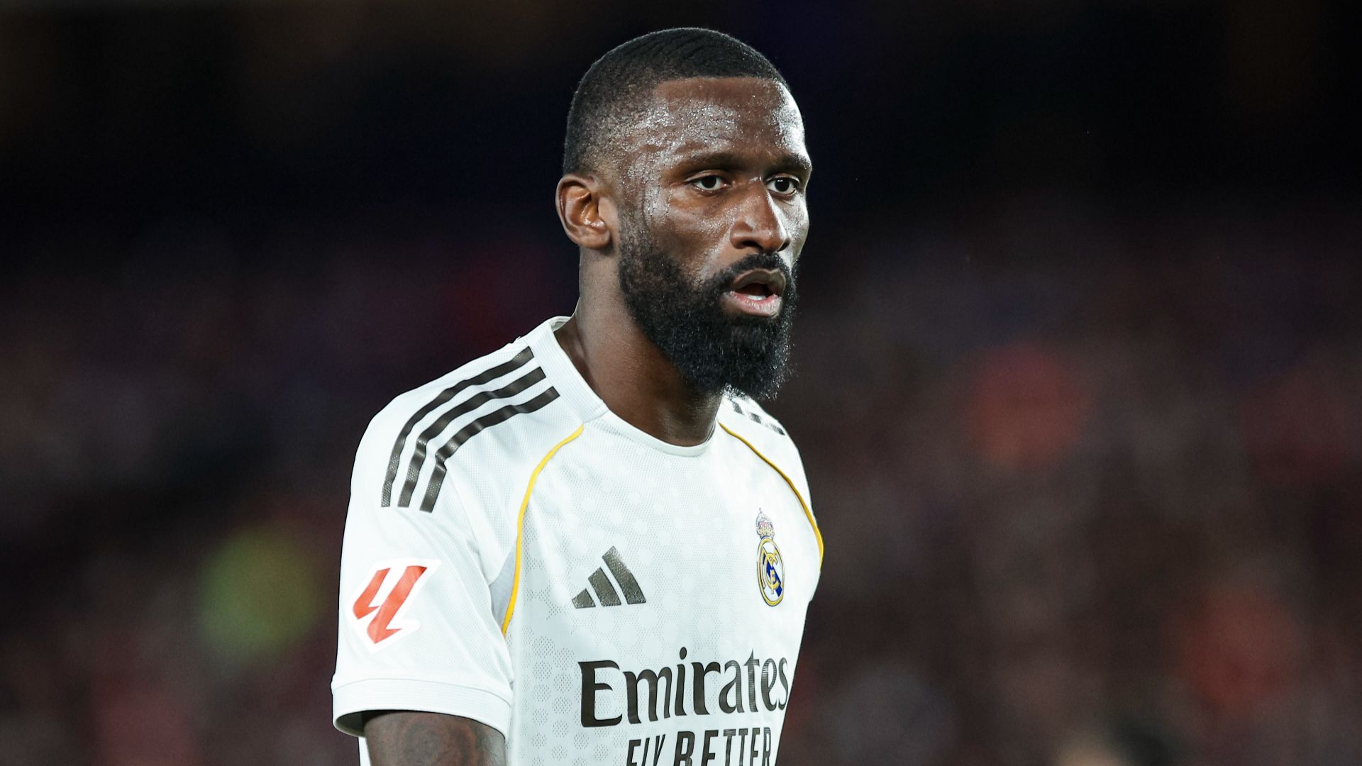 Rudiger signs new Madrid contract