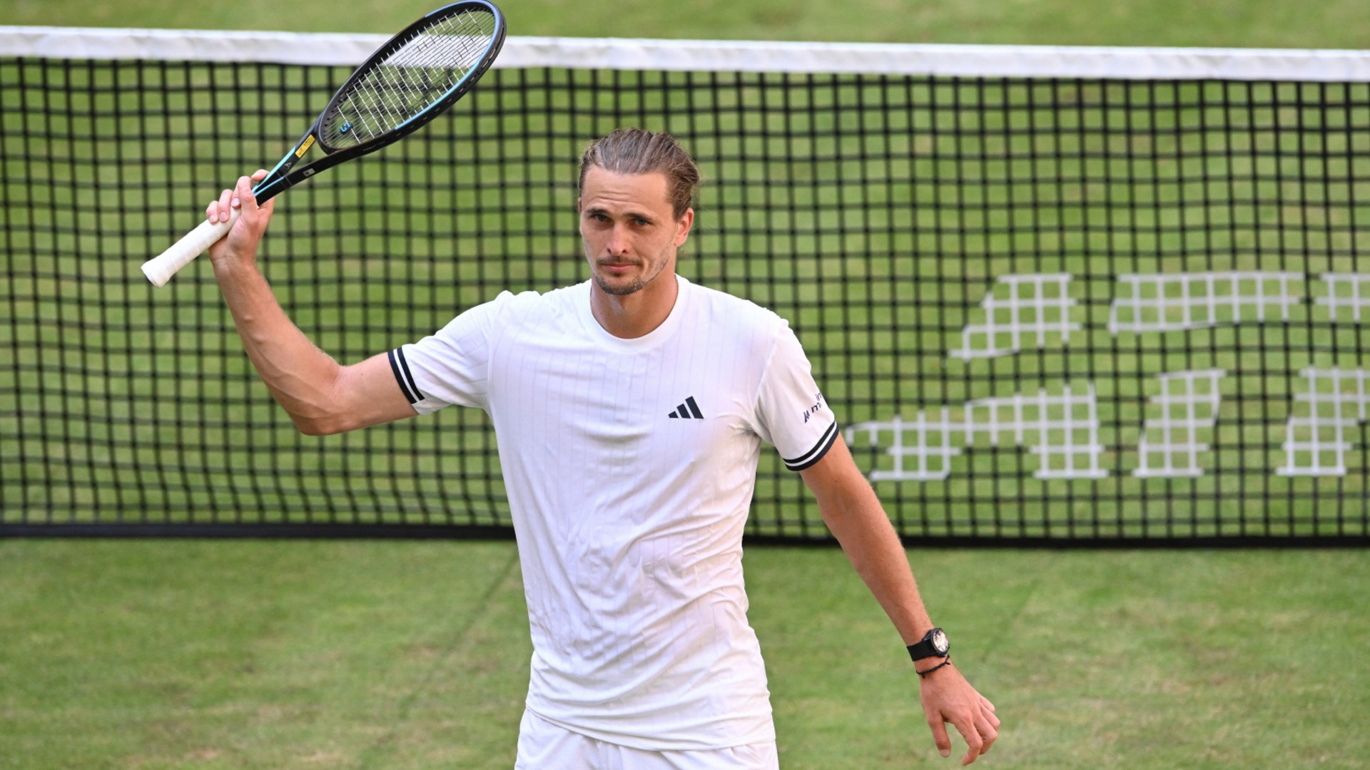 Zverev defeats Hanfmann at Halle