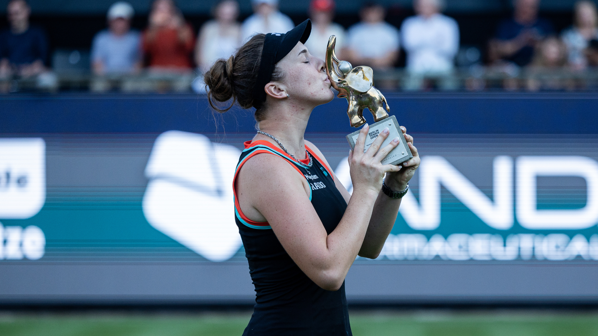 Noskova wins Berlin Open title