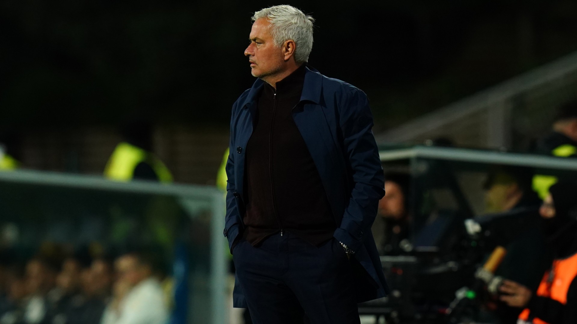 Mourinho takes dig at Barca