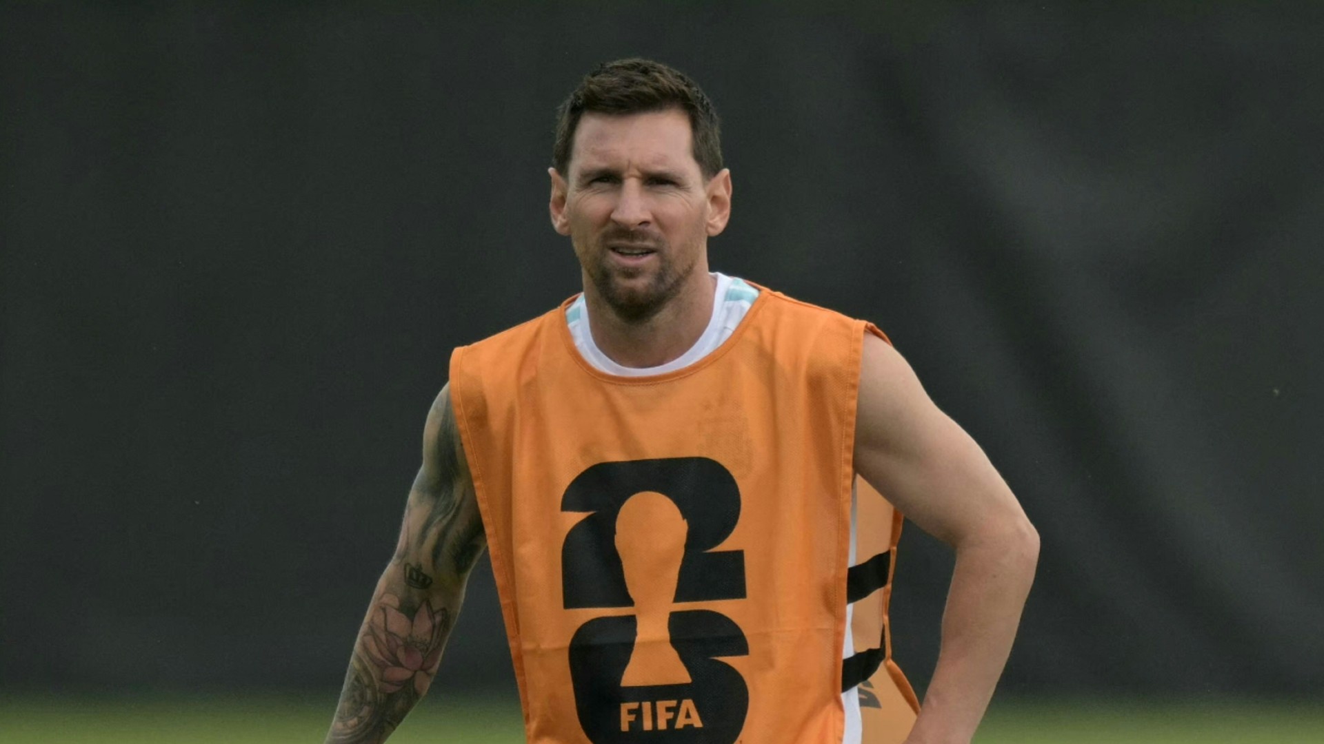 Messi on bench v Jordan