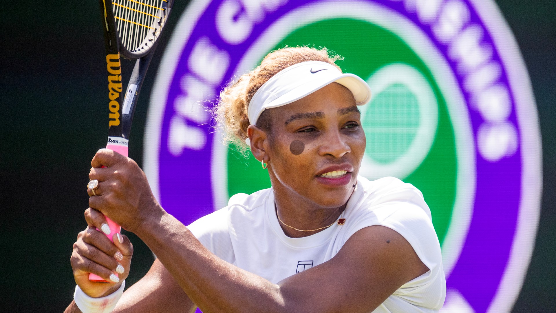 Djokovic: Serena comeback inspiring