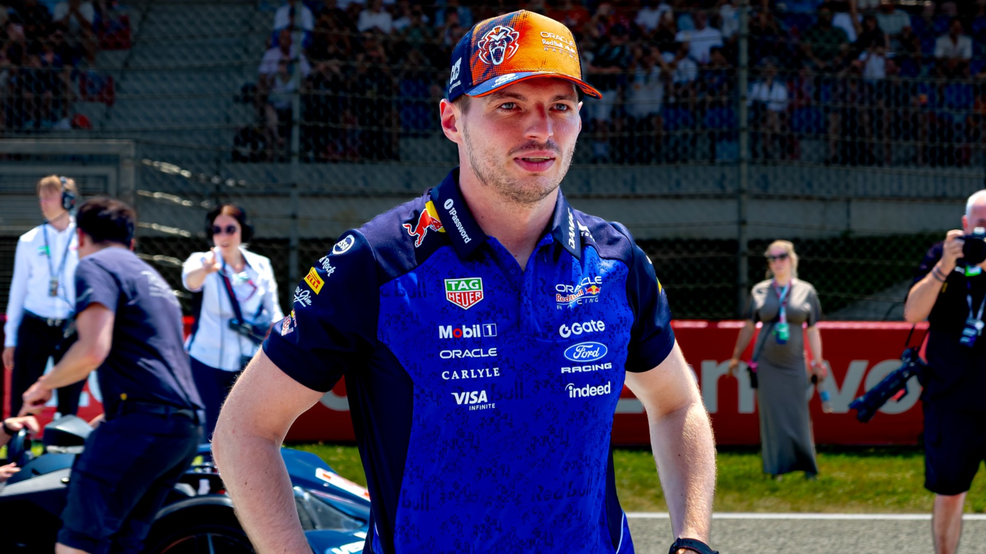 McLaren open to signing Verstappen