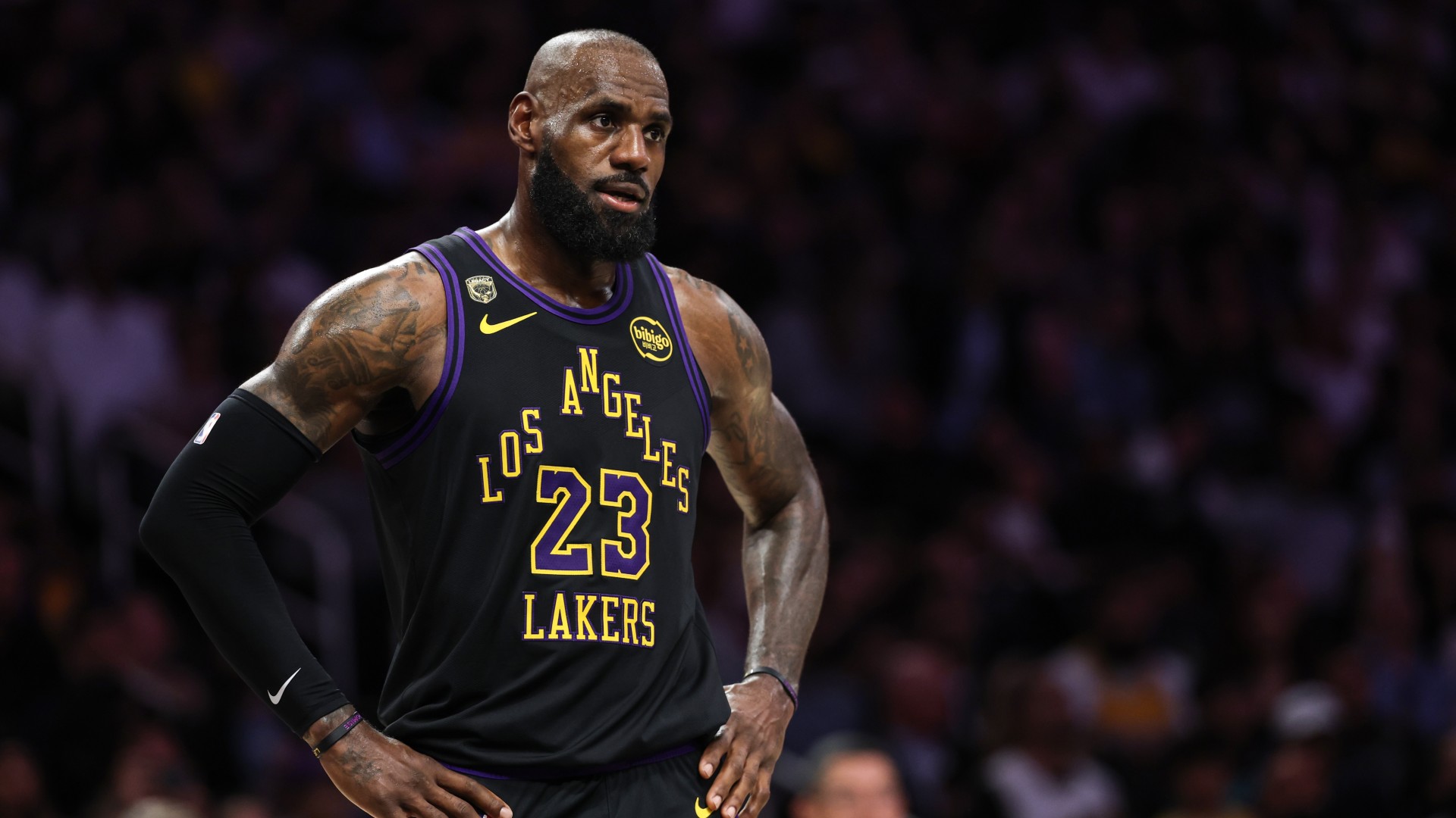 James won't return to Lakers