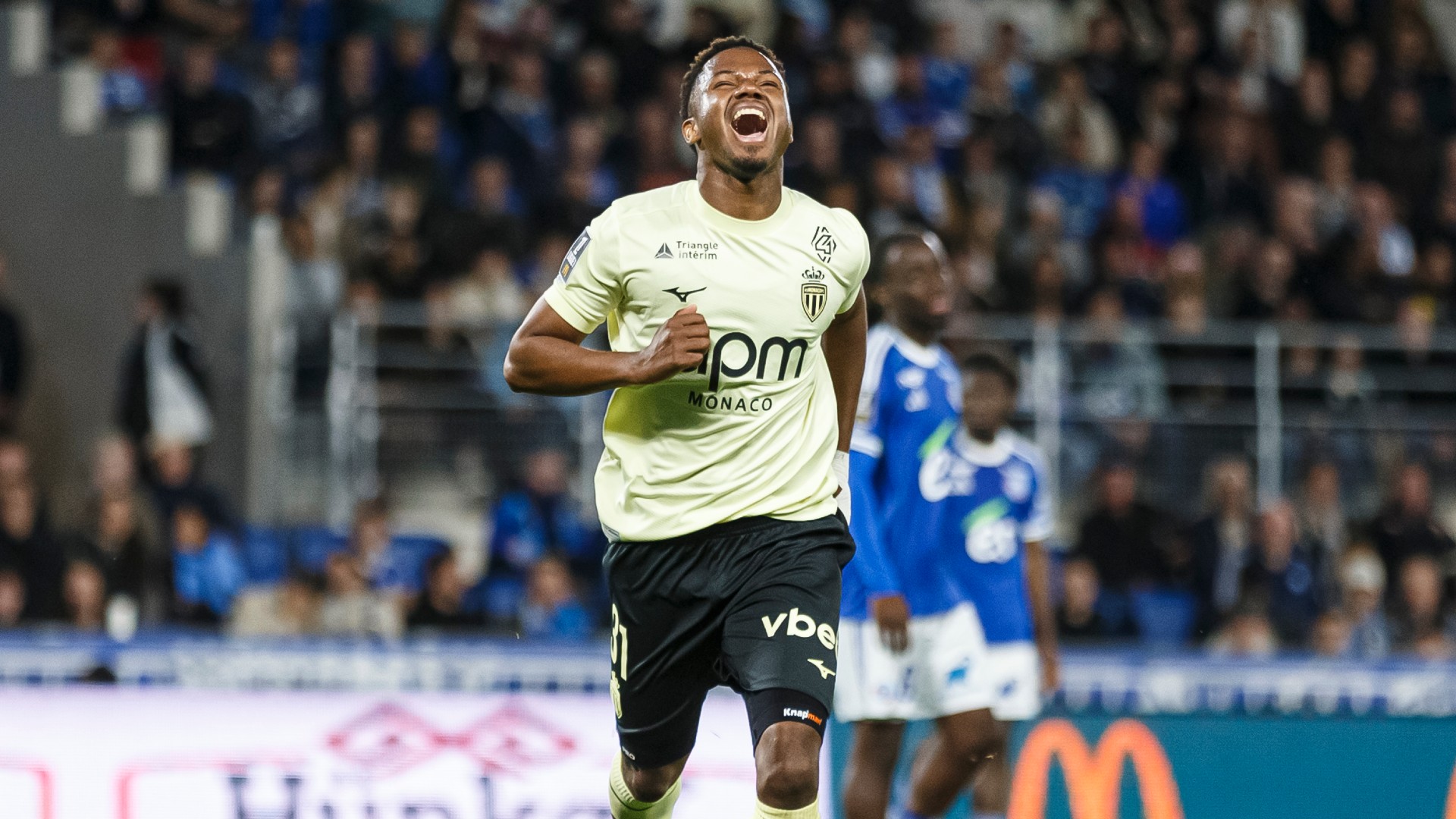 Fati signs for Monaco